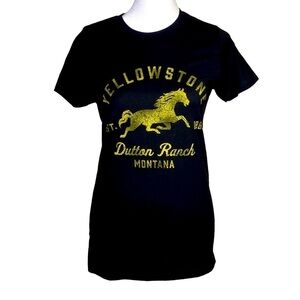 Yellowstone women's size Small Black graphic Dutton Ranch Logo short sleeve tee